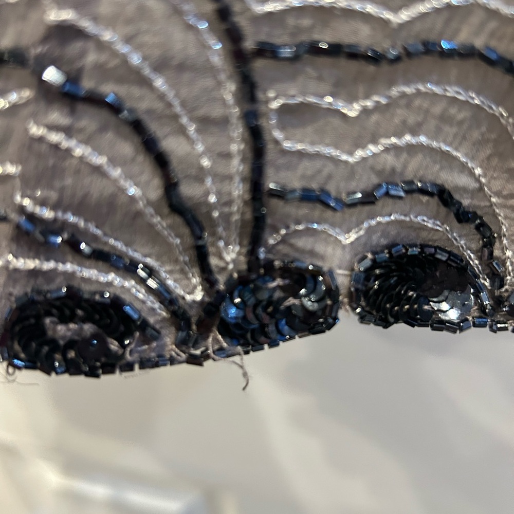Papell Boutique Black and Silver Beaded Blouse M NWOT 🖤 - Picture 6 of 8